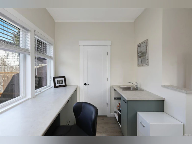 2859 Penrith Avenue, Cumberland, BC, V0R 1S0 - 23