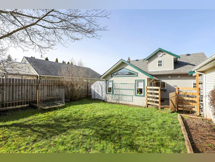 2859 Penrith Avenue, Cumberland, BC, V0R 1S0 - 29