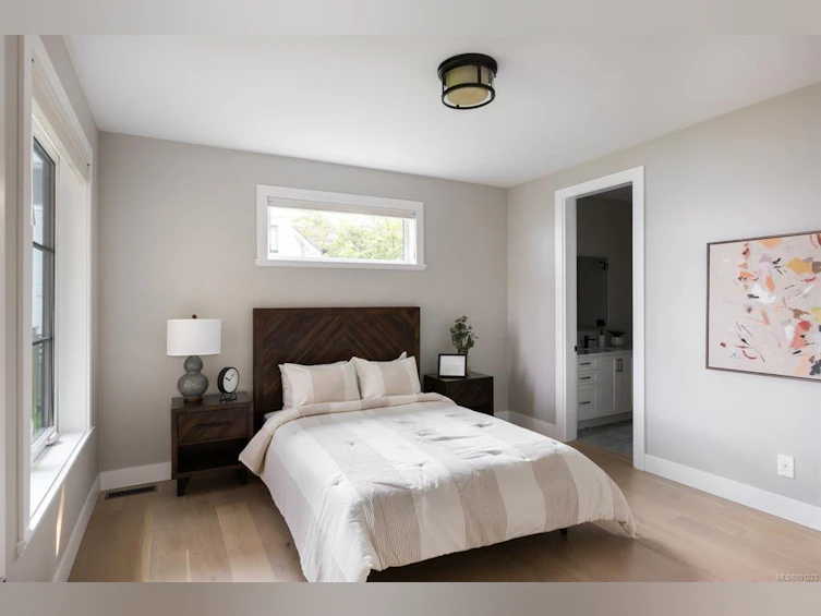 8213 Lochside Drive, Central Saanich, BC, V8M 1T9 - 30