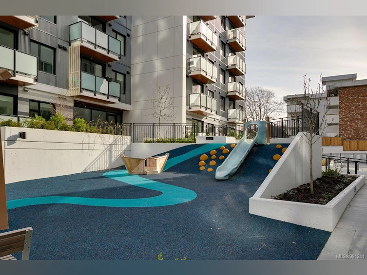 1111-1100 Yates Street, Victoria, BC, V8V 0H5 - 36