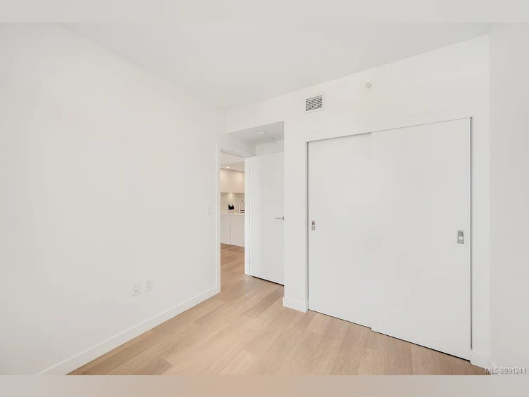 1111-1100 Yates Street, Victoria, BC, V8V 0H5 - 21