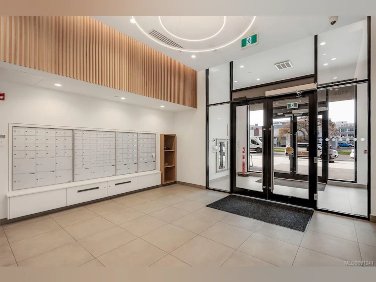 1111-1100 Yates Street, Victoria, BC, V8V 0H5 - 31