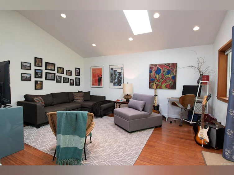 1680 Wain Road, North Saanich, BC, V8L 5R2 - 26