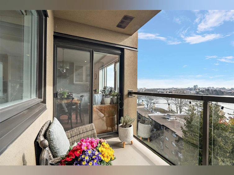 602-105 E Gorge Road, Victoria, BC, V9A 6Z3 - 5