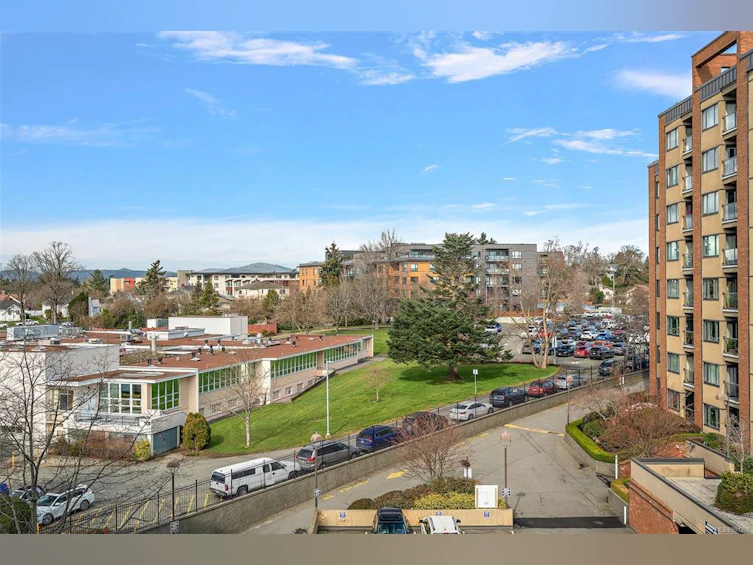 602-105 E Gorge Road, Victoria, BC, V9A 6Z3 - 30