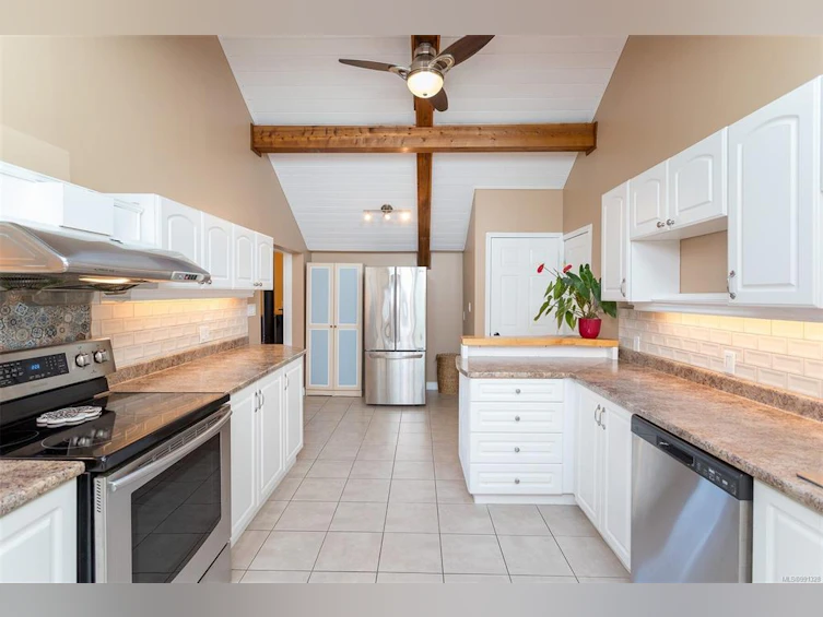 3013 Manzer Road, Sooke, BC, V9Z 0C9 - 15