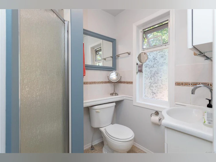 3013 Manzer Road, Sooke, BC, V9Z 0C9 - 18
