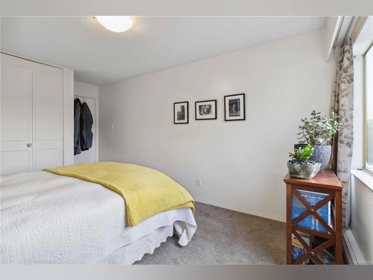 211-964 Heywood Avenue, Victoria, BC, V8V 2Y5 - 13