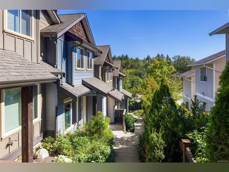 2-1141 2nd Avenue, Ladysmith, BC, V9G 1B8