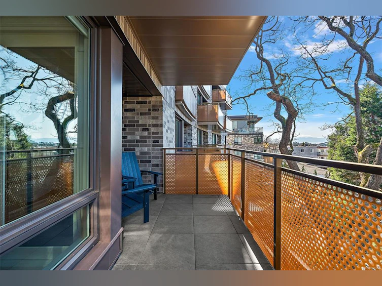 310-1201 Fort Street, Victoria, BC, V8V 3L1 - 5