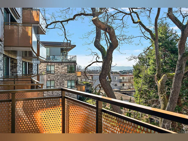 310-1201 Fort Street, Victoria, BC, V8V 3L1 - 25