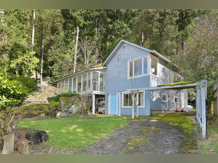 348 Georgina Point Road, Mayne Island, BC, V0N 2J1