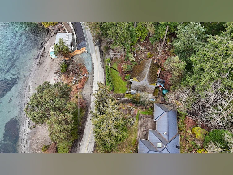 348 Georgina Point Road, Mayne Island, BC, V0N 2J1 - 40
