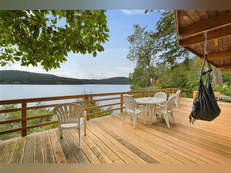 524 Bay Turnabout, Mayne Island, BC, V0N 2J2 - 2