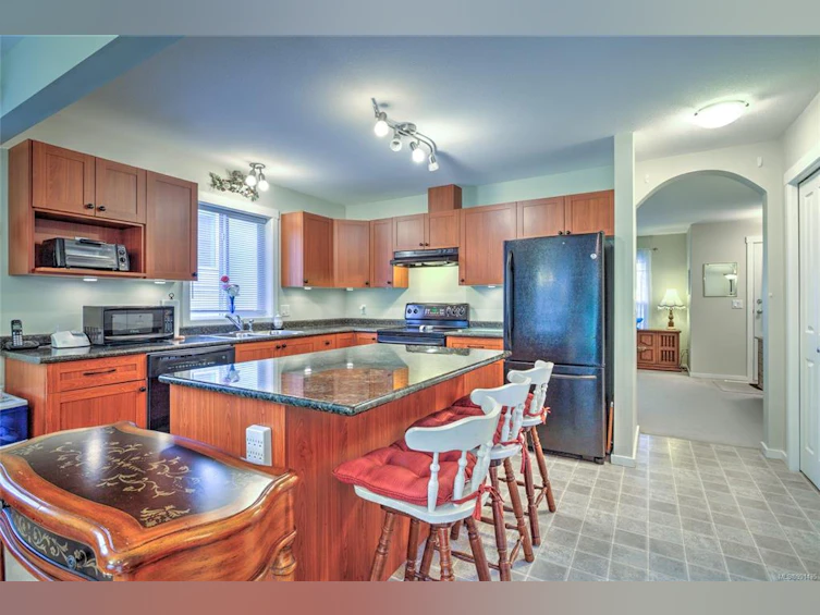 634 Oakwood Road, Ladysmith, BC, V9G 2C1 - 12