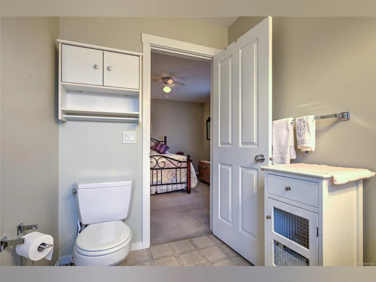 634 Oakwood Road, Ladysmith, BC, V9G 2C1 - 47