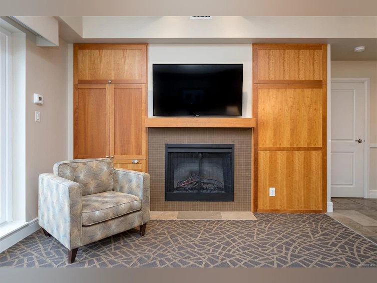 320/318A-1376 Lynburne Place, Langford, BC, V9B 6S1 - 28