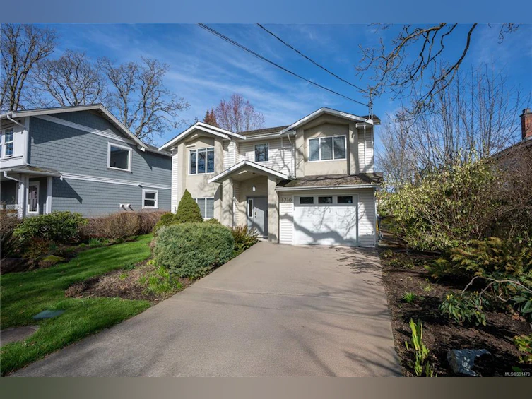 1710 Adanac Street, Victoria, BC, V8R 2C5 - 27