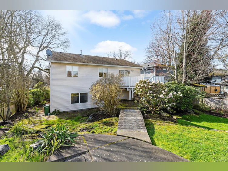 1710 Adanac Street, Victoria, BC, V8R 2C5 - 25