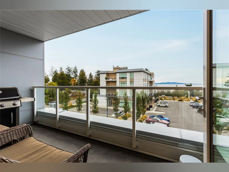 205-5120 Cordova Bay Road, Saanich, BC, V8Y 2K5 - 14