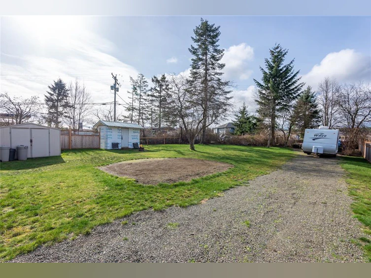 3678 S Island Highway, Campbell River, BC, V9W 1E6 - 32