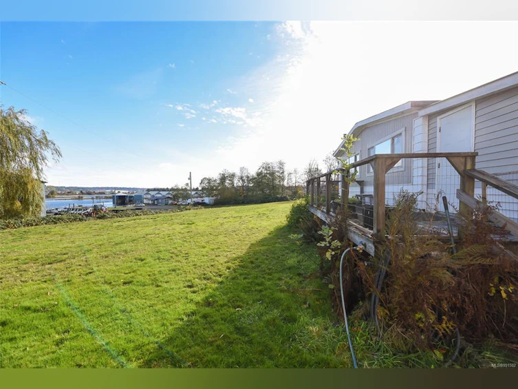 4-1451 Perkins Road, Campbell River, BC, V9W 4R8 - 2