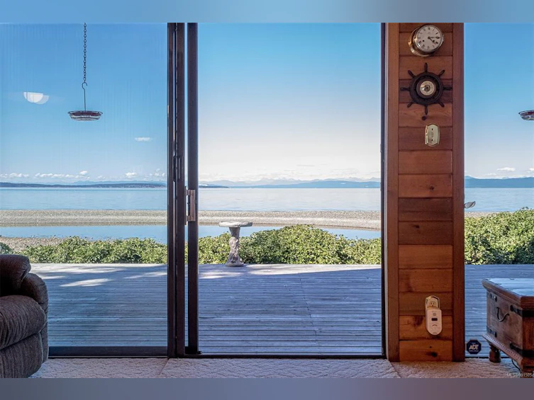 5945 W Island Highway, Qualicum Beach, BC, V9K 2C9 - 20