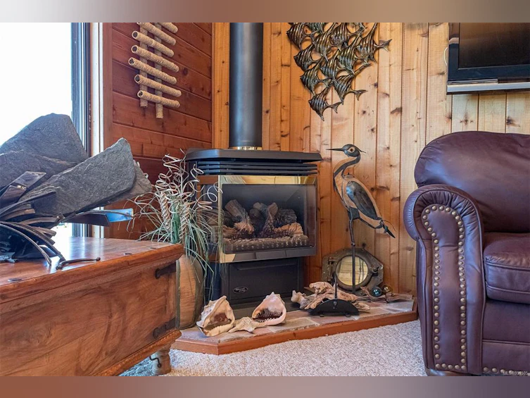 5945 W Island Highway, Qualicum Beach, BC, V9K 2C9 - 31