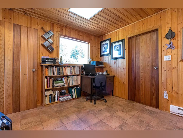 5945 W Island Highway, Qualicum Beach, BC, V9K 2C9 - 50