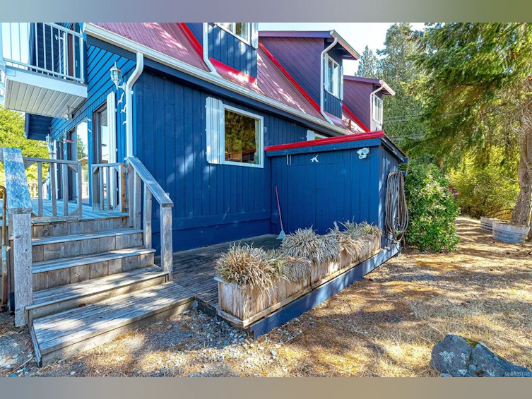 5945 W Island Highway, Qualicum Beach, BC, V9K 2C9 - 59