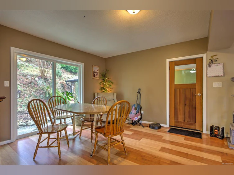 178 River Road, Lake Cowichan, BC, V0R 2G0 - 5