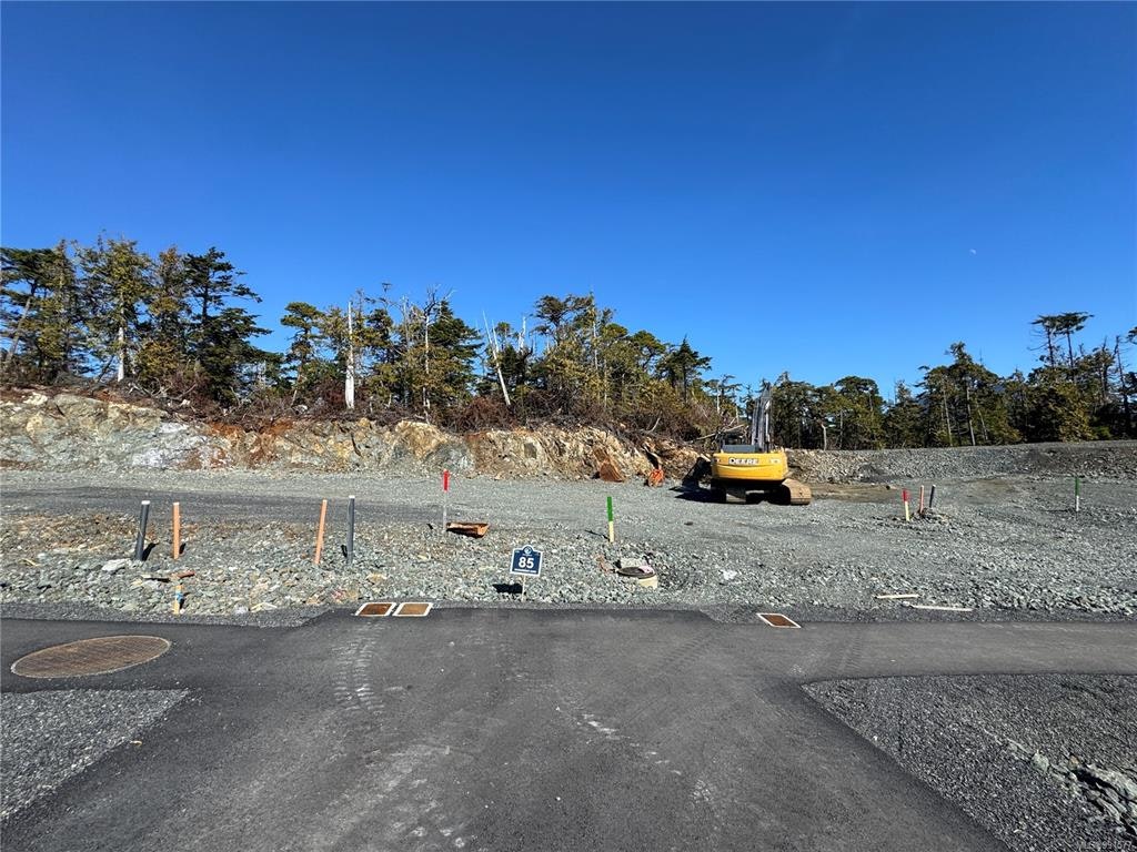 1040 Raven Lane, Ucluelet, BC, V0R 3A0