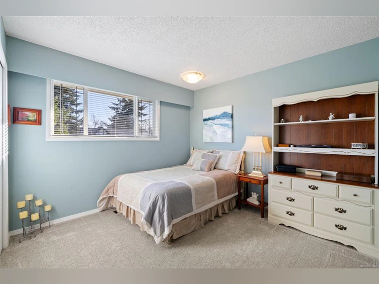 2012 Skyline Crescent, Central Saanich, BC, V8M 1M6 - 17
