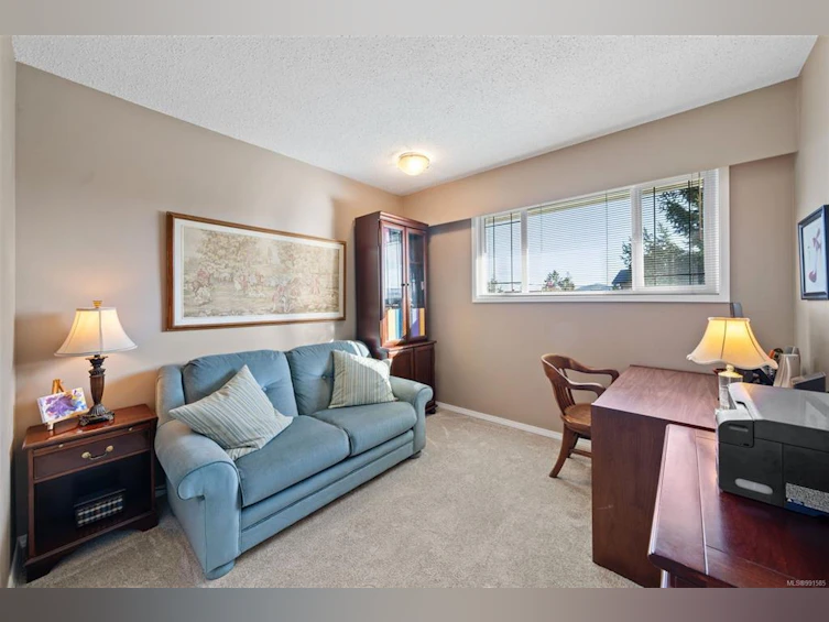 2012 Skyline Crescent, Central Saanich, BC, V8M 1M6 - 18