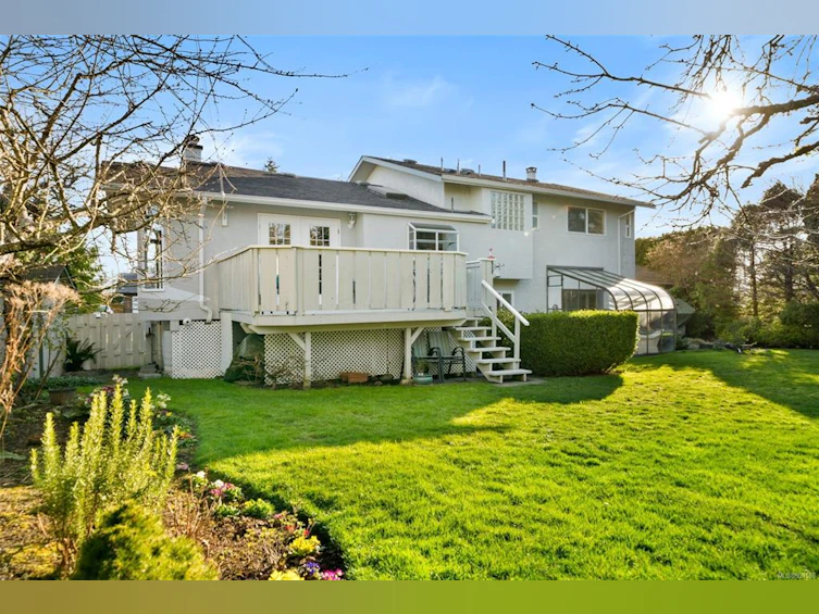 2012 Skyline Crescent, Central Saanich, BC, V8M 1M6 - 34