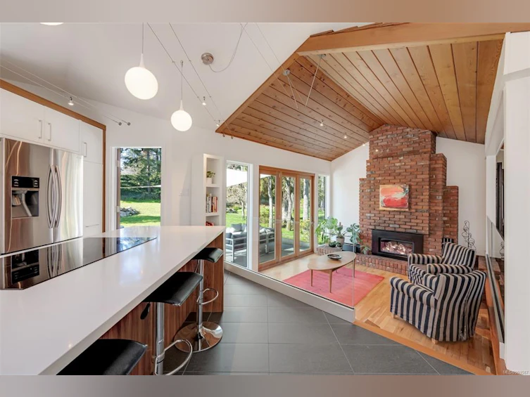 3456 Plymouth Road, Oak Bay, BC, V8P 4X4 - 30