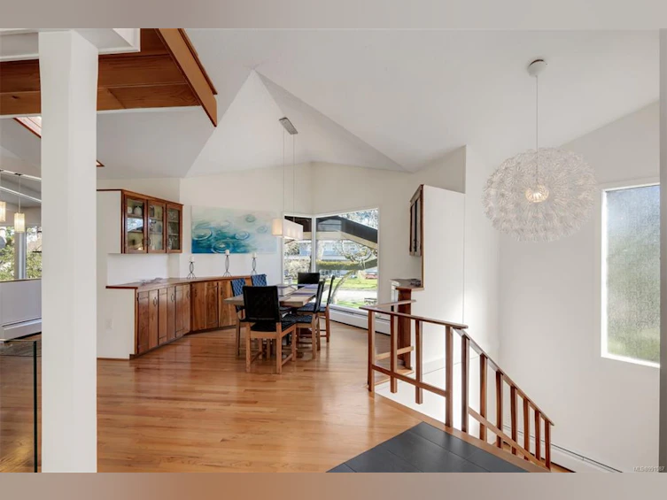 3456 Plymouth Road, Oak Bay, BC, V8P 4X4 - 37