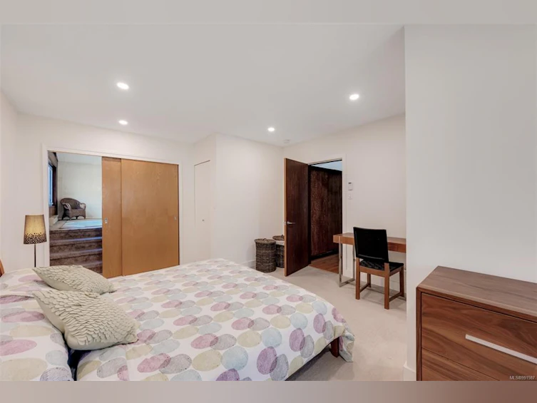 3456 Plymouth Road, Oak Bay, BC, V8P 4X4 - 45
