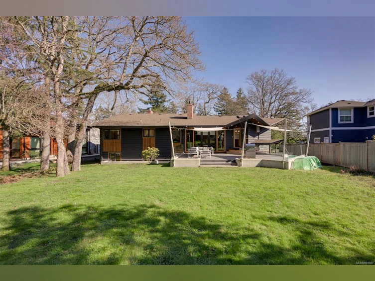 3456 Plymouth Road, Oak Bay, BC, V8P 4X4 - 66