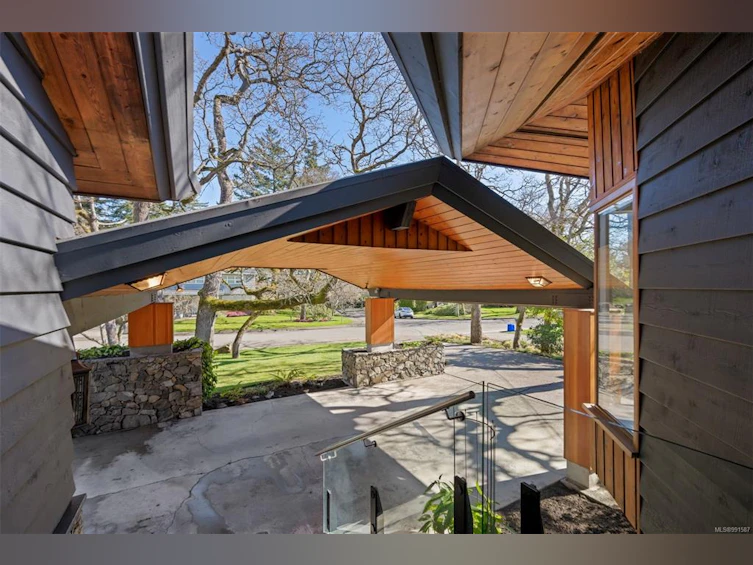 3456 Plymouth Road, Oak Bay, BC, V8P 4X4 - 70