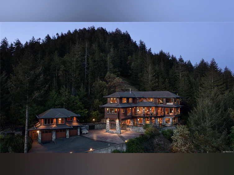 4948 Nagle Road, Sooke, BC, V9Z 1C7
