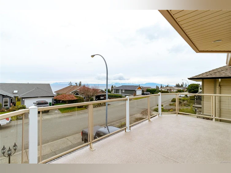 6585 Golden Eagle Way, Nanaimo, BC, V9V 1P8 - 24