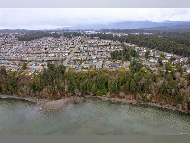 6585 Golden Eagle Way, Nanaimo, BC, V9V 1P8 - 27