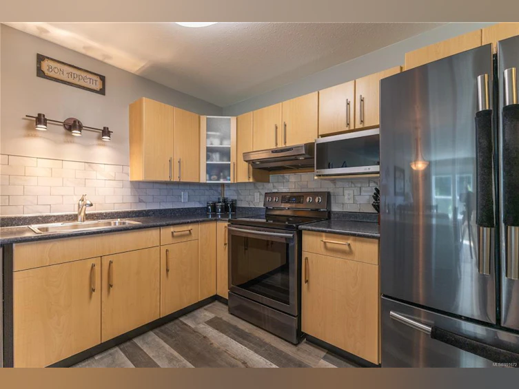 224-390 S Island Highway, Campbell River, BC, V9W 1A5 - 4