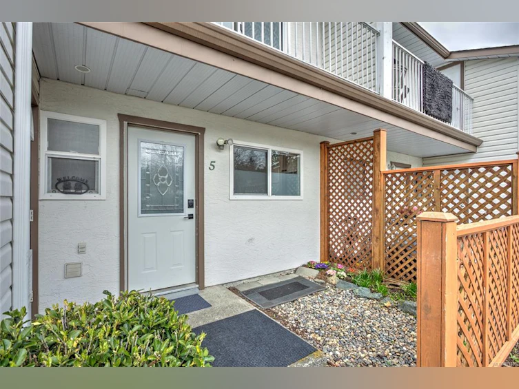 5-1195 Stuart Place, Ladysmith, BC, V9G 1P4 - 2
