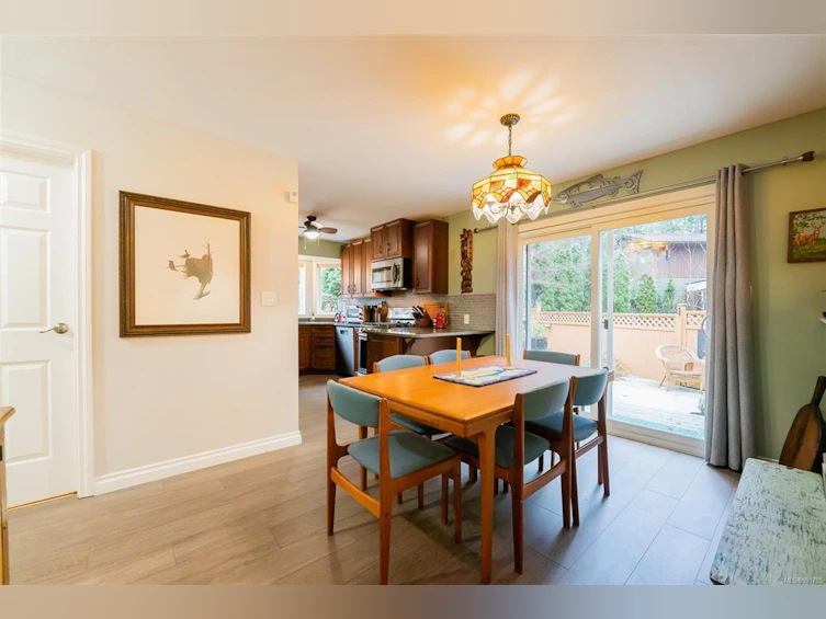 4080 Salal Drive, Nanaimo, BC, V9T 5J7 - 4