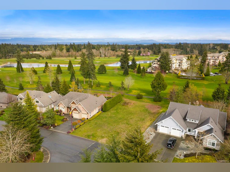 3358 Majestic Drive, Courtenay, BC, V9N 9X6 - 3