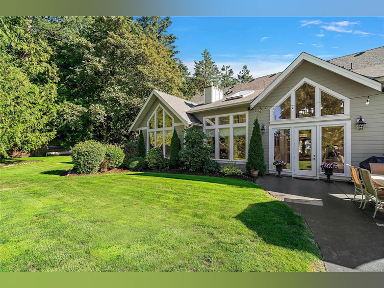 1958 Llewellyn Place, North Saanich, BC, V8L 1G5 - 49