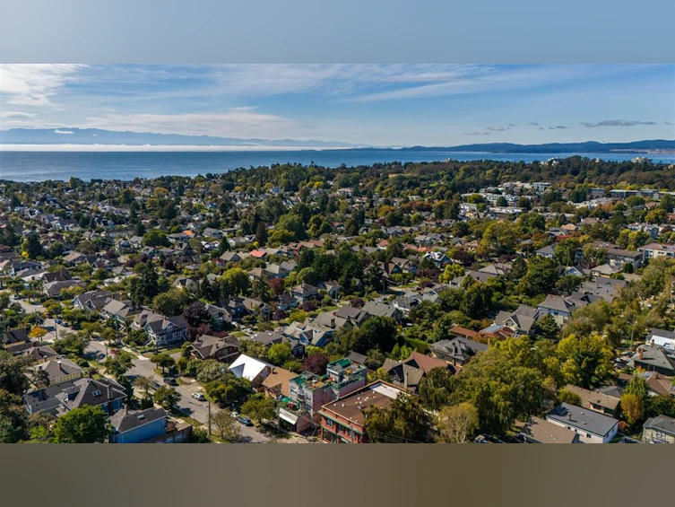 201-364 Moss Street, Victoria, BC, V8V 4N1 - 24