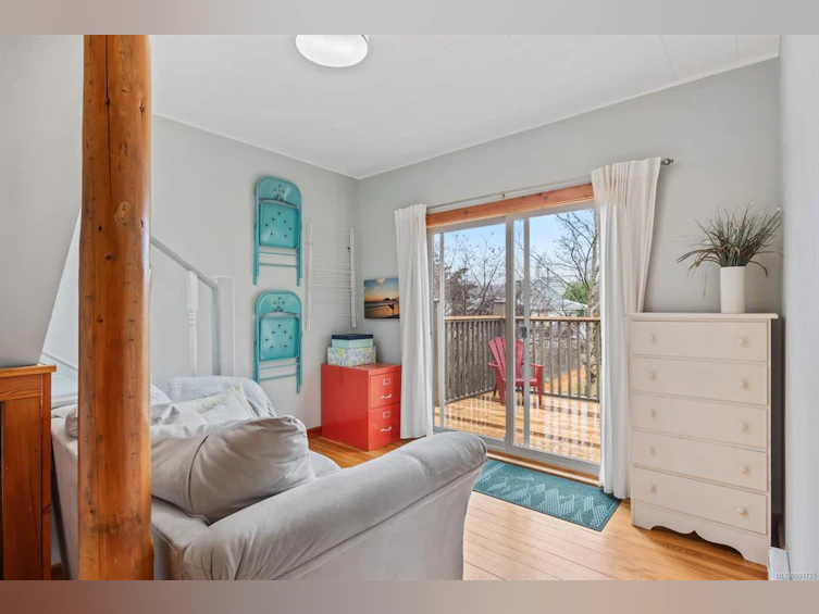 2775 Maryport Avenue, Cumberland, BC, V0R 1S0 - 25